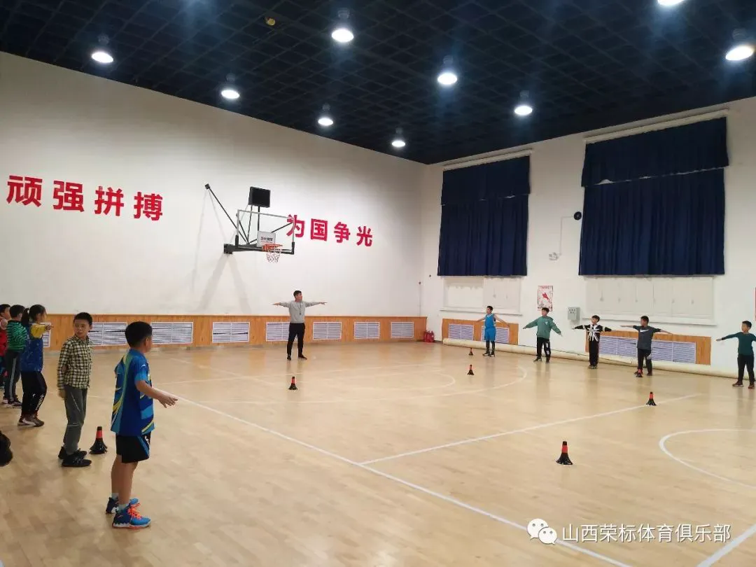 篮球每周训练计划表图片_0